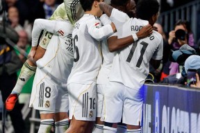 巴黎圣日耳曼法甲战胜尼斯姆巴佩点射命中(巴黎圣日耳曼法甲比赛)