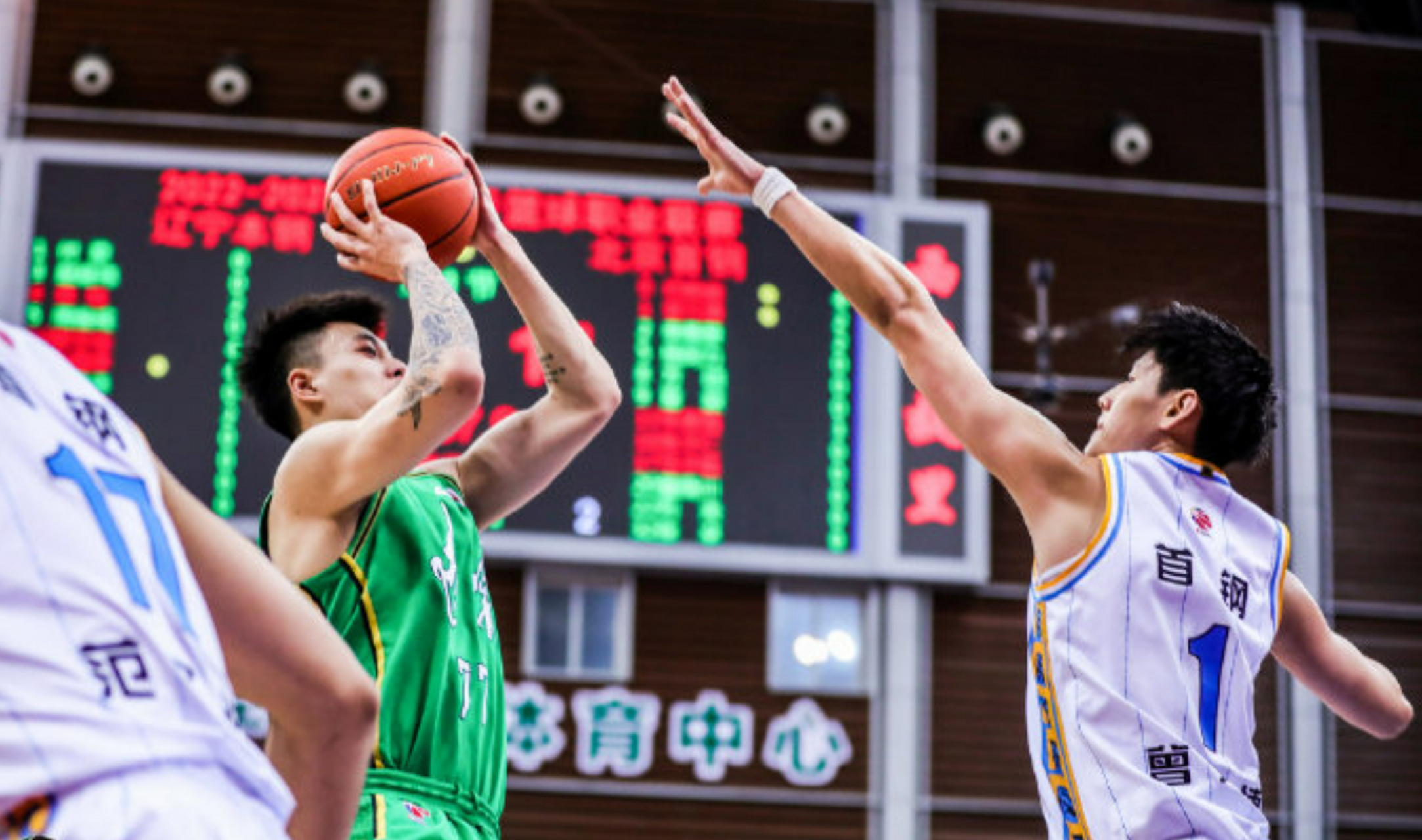 关于防守端站位合理，失误率明显下降的信息